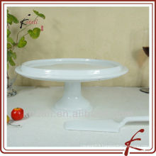 ceramic cake stand